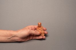 Le petit Bouddha Sculpture en pierre 1991